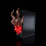 Buchstütze Dämon Succubus – 3D-Druck aus Deutschland