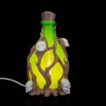 Tischleuchte „Gifttrank mit Totenköpfen“ – 3D-Druck Made in Germany