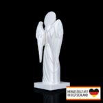 Schutzengel Figur als dekorativer Akzent im Wohnraum